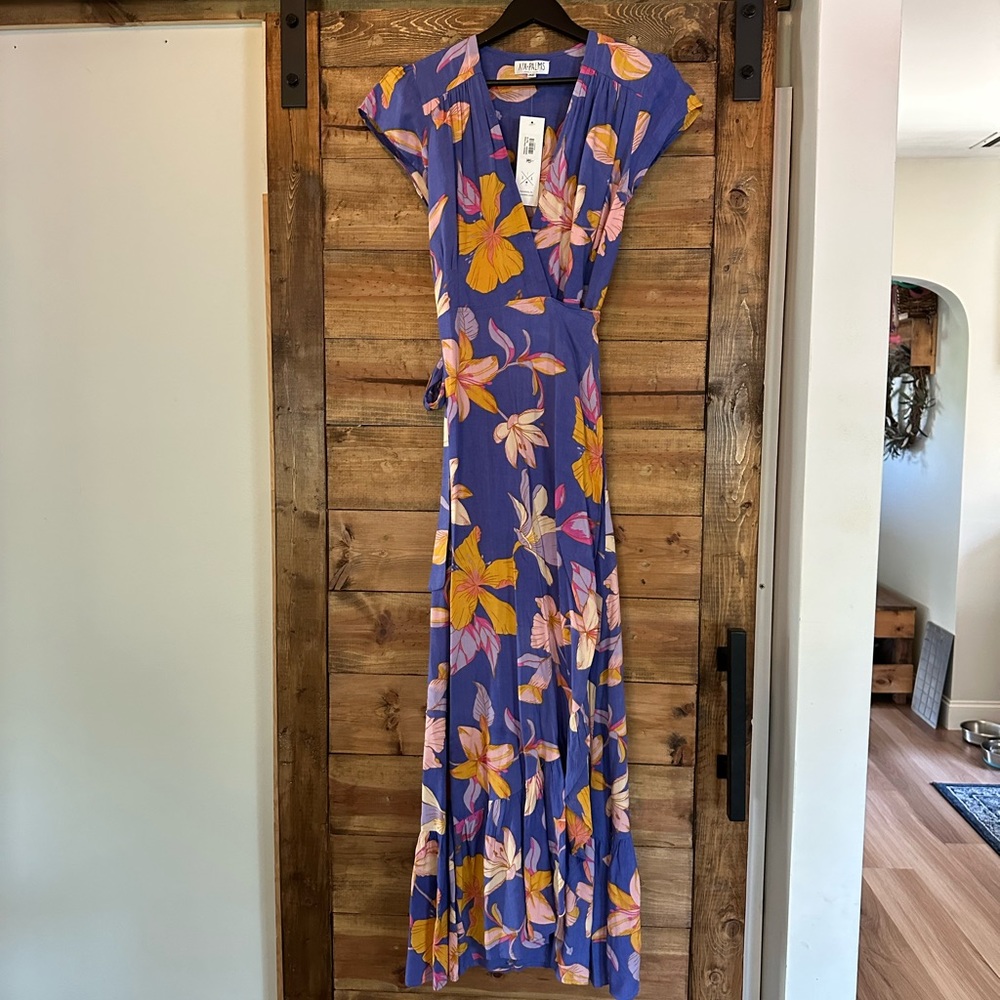 XIX PALMS Hawaiian floral wrap dress NWT